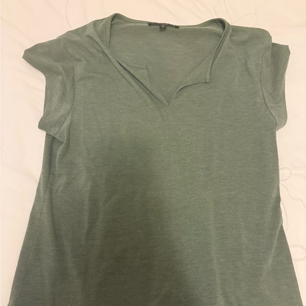 Women's Green V-Neck Top Sactuary size medium